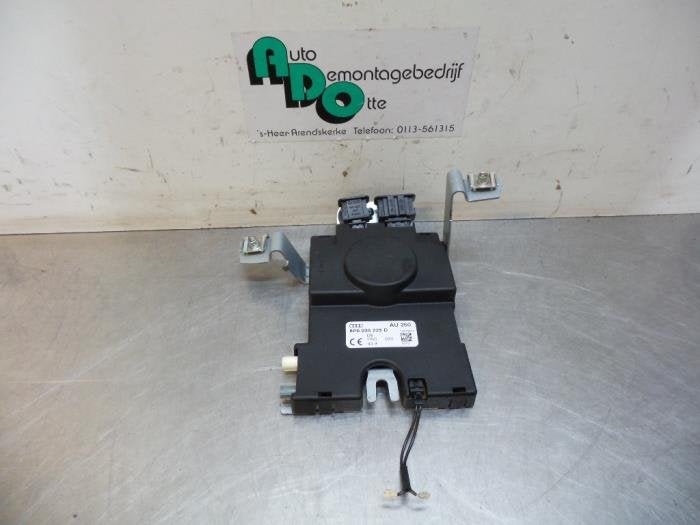 Antenne amplificateur d'un Audi A3 (A3 03-), -, 3 mois de garantie, Audi, Utilisé
