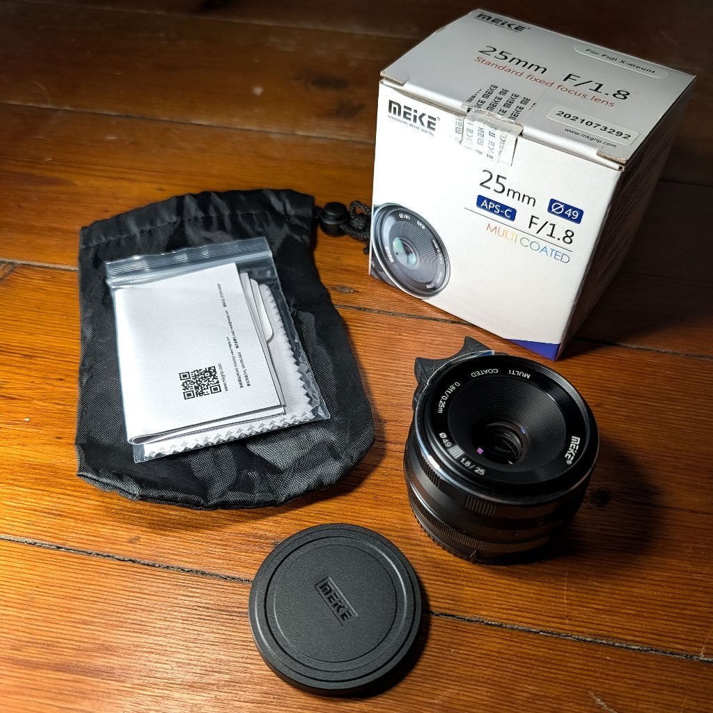 Meike 25mm F1.8 - Fujifilm X, Audio, Tv en Foto, Foto | Lenzen en Objectieven, Zo goed als nieuw, Groothoeklens, Ophalen of Verzenden
