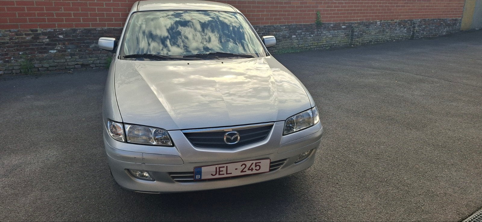 Mazda 626 d'occasion à vendre, Autos, Argent ou Gris, Achat, 4 portes, Boîte manuelle