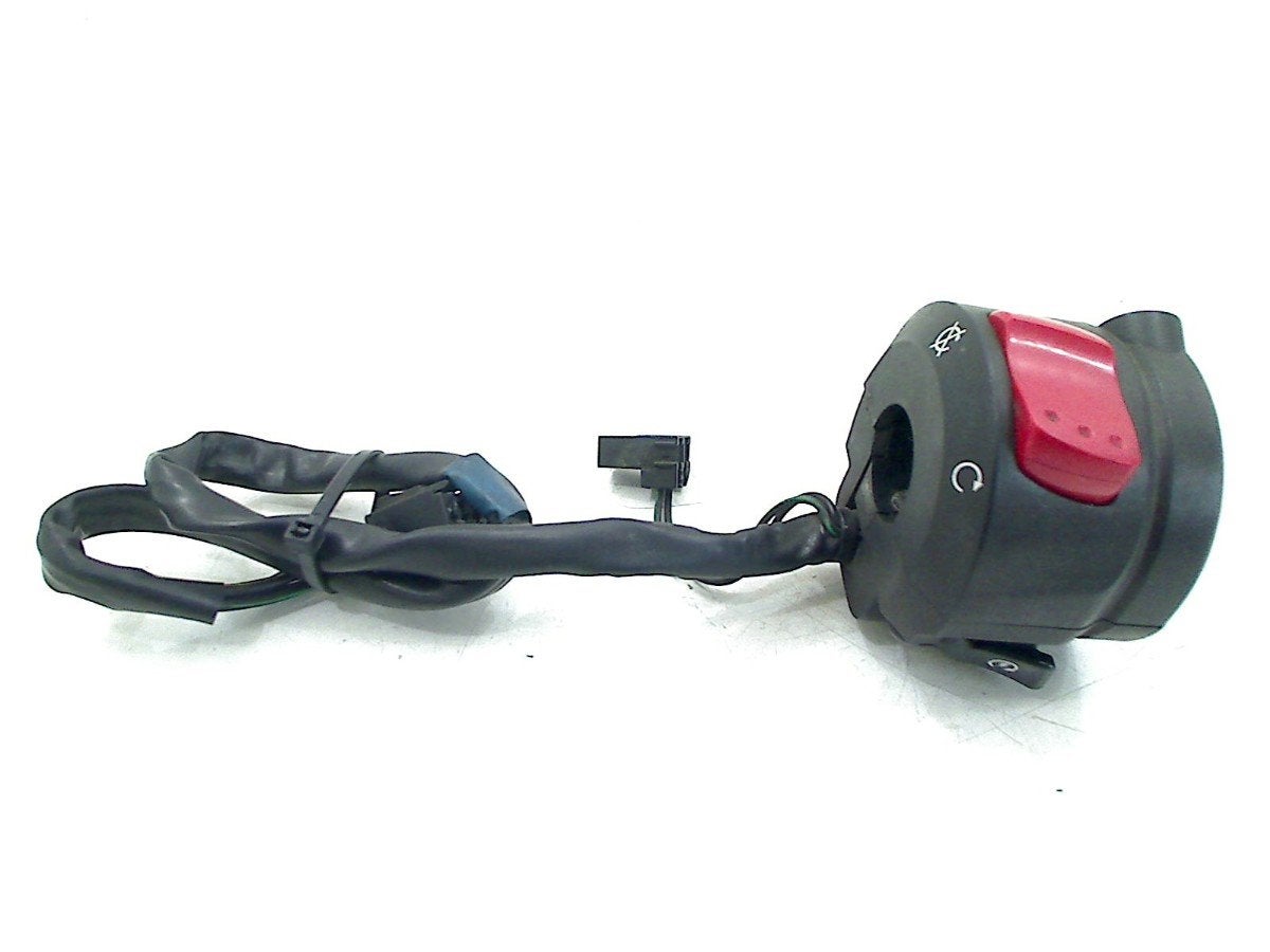 COMMUTATEUR DROIT Suzuki GSF 650 Bandit 2007-2008 (GSF650), Suzuki Deutschland GmbH, Utilisé, Kontakt@suzuki.de, Suzuki-Allee 7
64625  Bensheim, DE