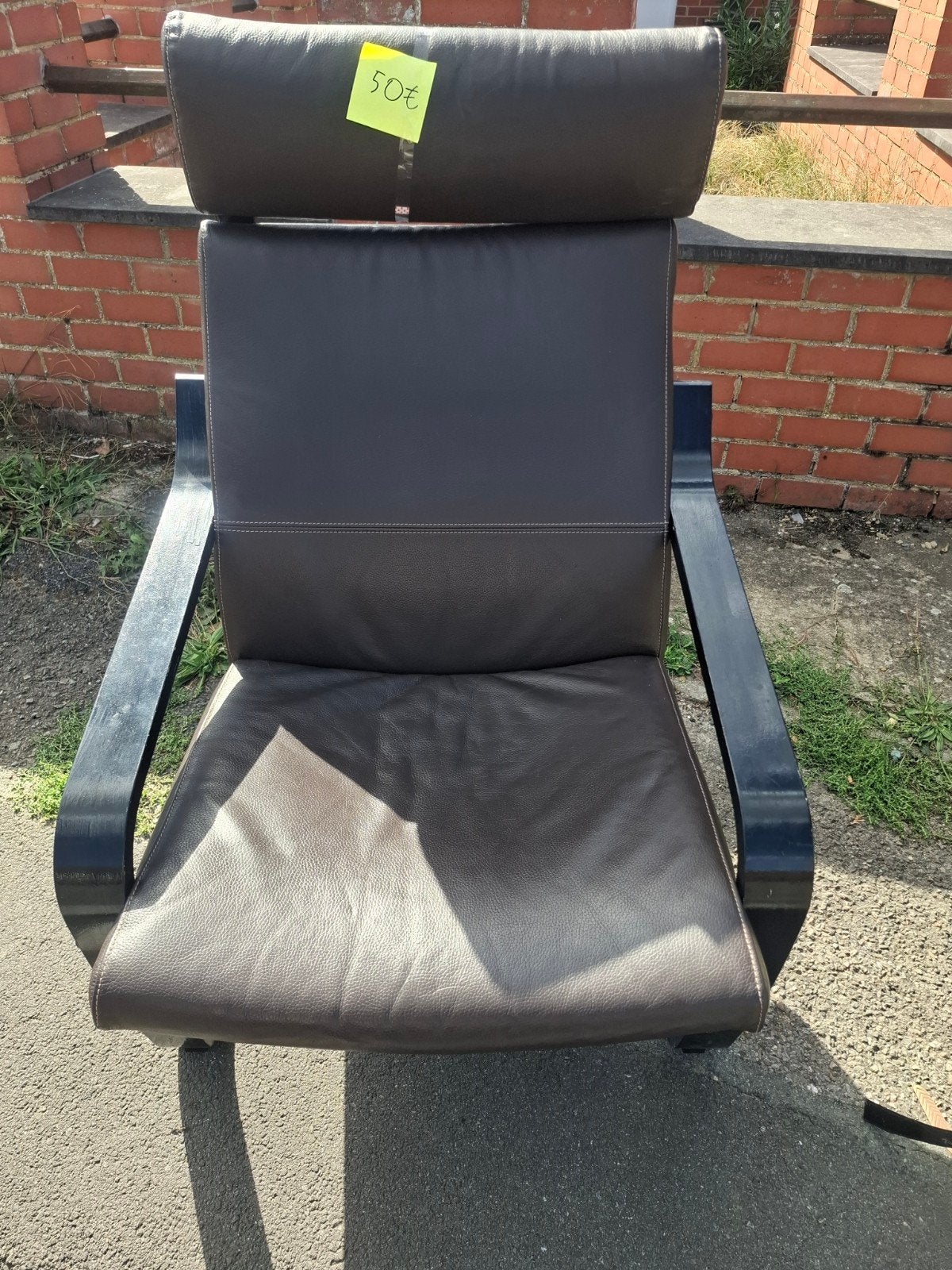 Chaise bascule Ikea, Ophalen