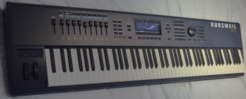 Kurzweil PC3X (88 Keys Hammer Action) + KORE 64 Expansion, Autres marques, 88 touches, Comme neuf, Enlèvement