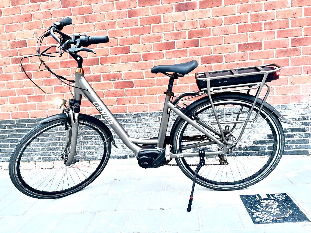elektrische fiets met midden motor in perfecte staat, Autres marques, 47 à 51 cm, 50 km par batterie ou plus, Comme neuf