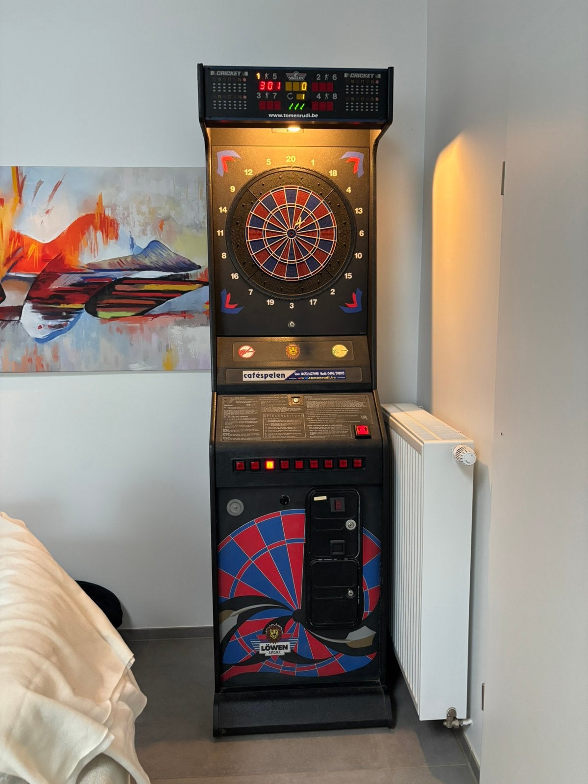 Jeu de fléchettes Löwen, Collections, Machines | Machines à sous, Euro, Enlèvement, Utilisé