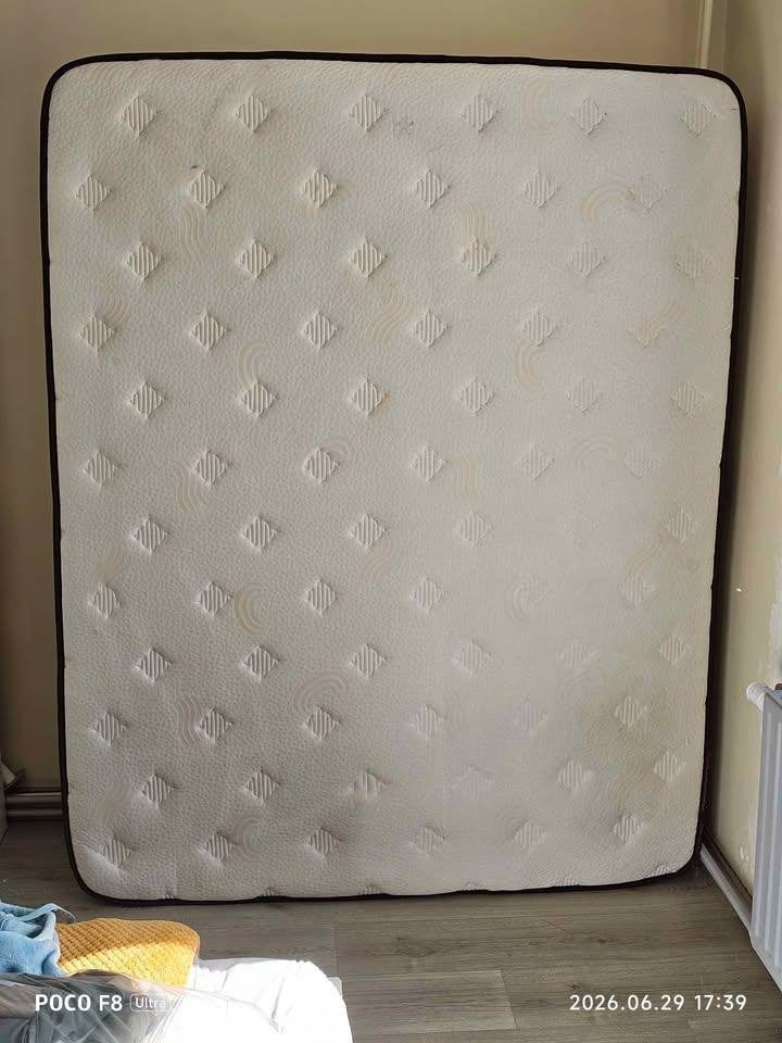 matelas à technologie hybride à ressorts, Huis en Inrichting, Slaapkamer | Matrassen en Bedbodems, Gebruikt, Matras, 160 cm, 200 cm