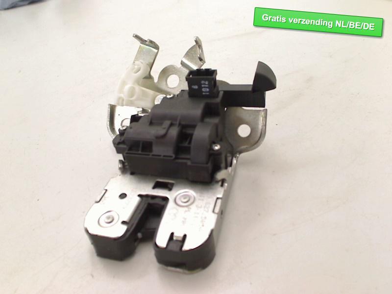 ACHTERKLEPSLOT Audi A4 Avant (B8) (8K9827505), Gebruikt, Achterklep, Dhr. R. de Gouw, Audi