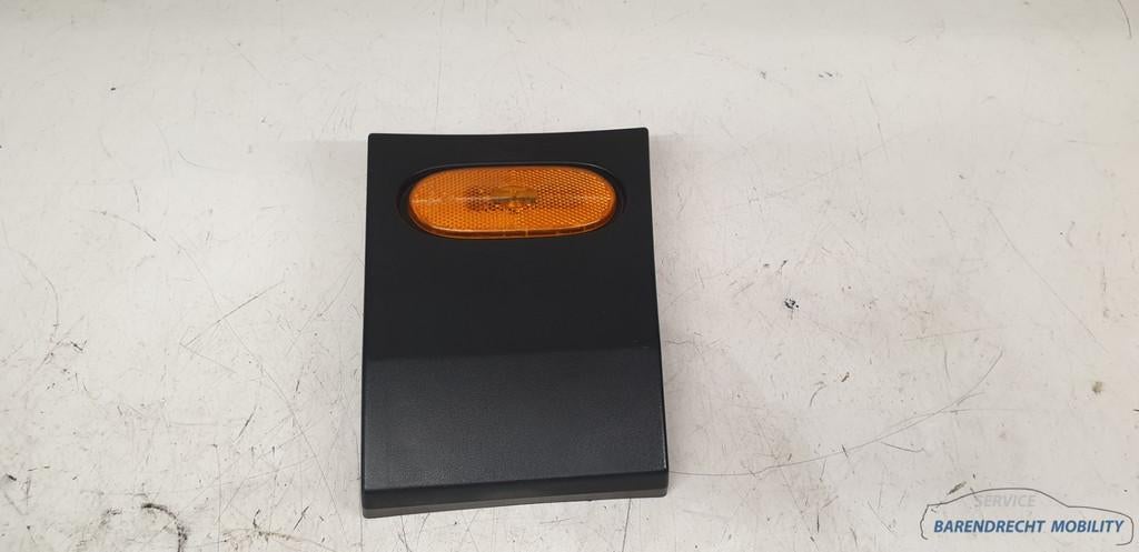 Moulure de pare-chocs avant gauche Sprinter W906 9066901182, Mercedes-Benz AG, Gauche, Utilisé, Mercedesstrasse 120
70372  Stuttgart, DE
