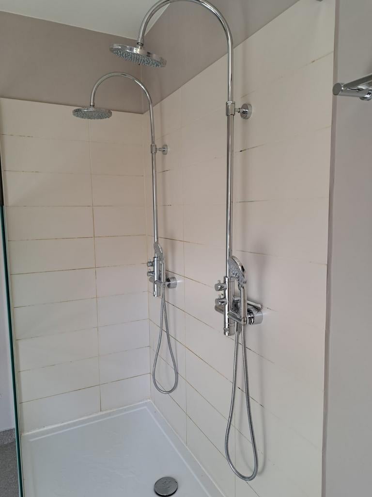.. Cabine de douche + Kit de douche à effet pluie... Topper., Enlèvement
