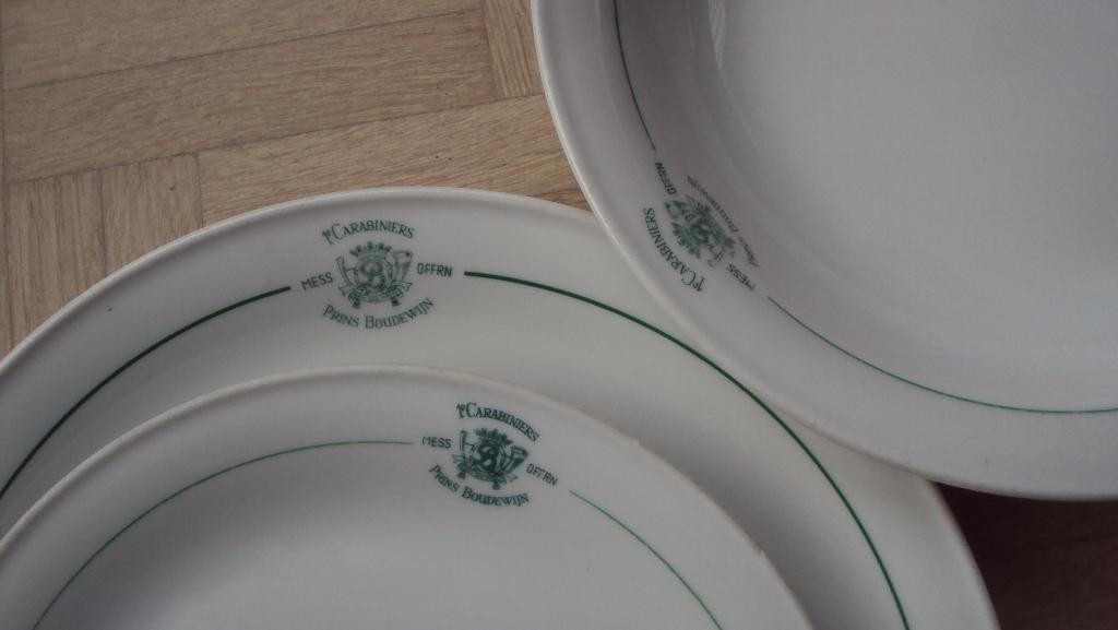 ABL lot 3 oude borden infanterie mess Offr, Verzamelen, Ophalen of Verzenden