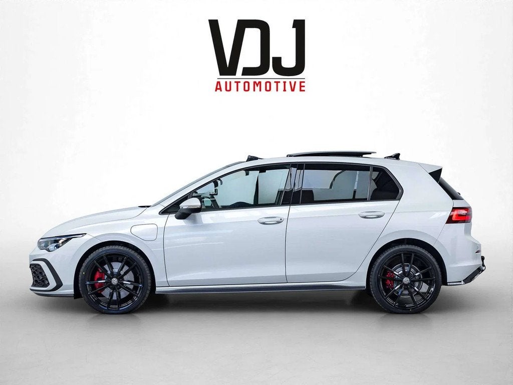 Volkswagen Golf GTE PHEV|PANO|IQLIGHTS|INTERIEURVERL.|ZETELV, Automaat, 245 pk, Stof, Gebruikt