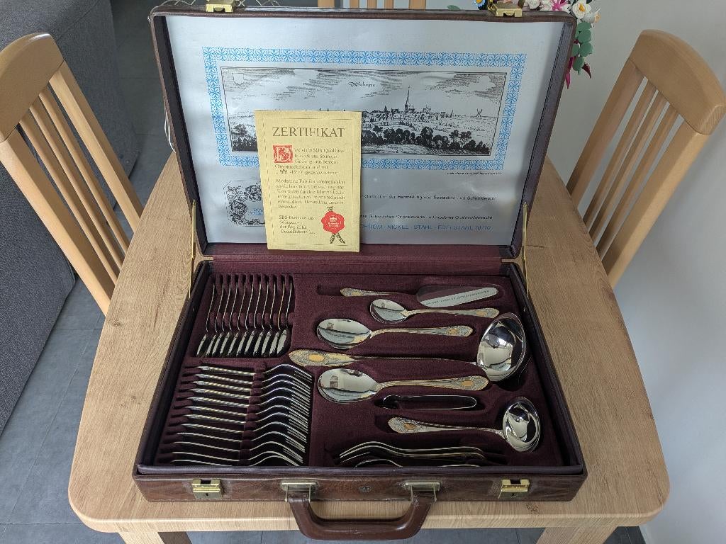 Bestekkoffer SBS Solingen 23/24 karaat goud 18/10 staal, Antiek en Kunst, Ophalen