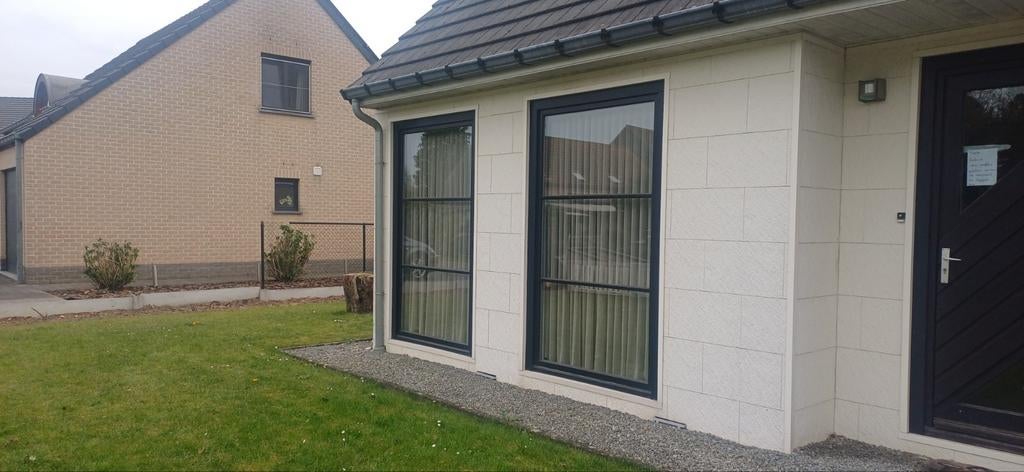 2 grote vaste ramen en 2 kleine draai/kip ramen, Doe-het-zelf en Bouw, Ophalen, Gebruikt, Raamkozijn, Inclusief glas