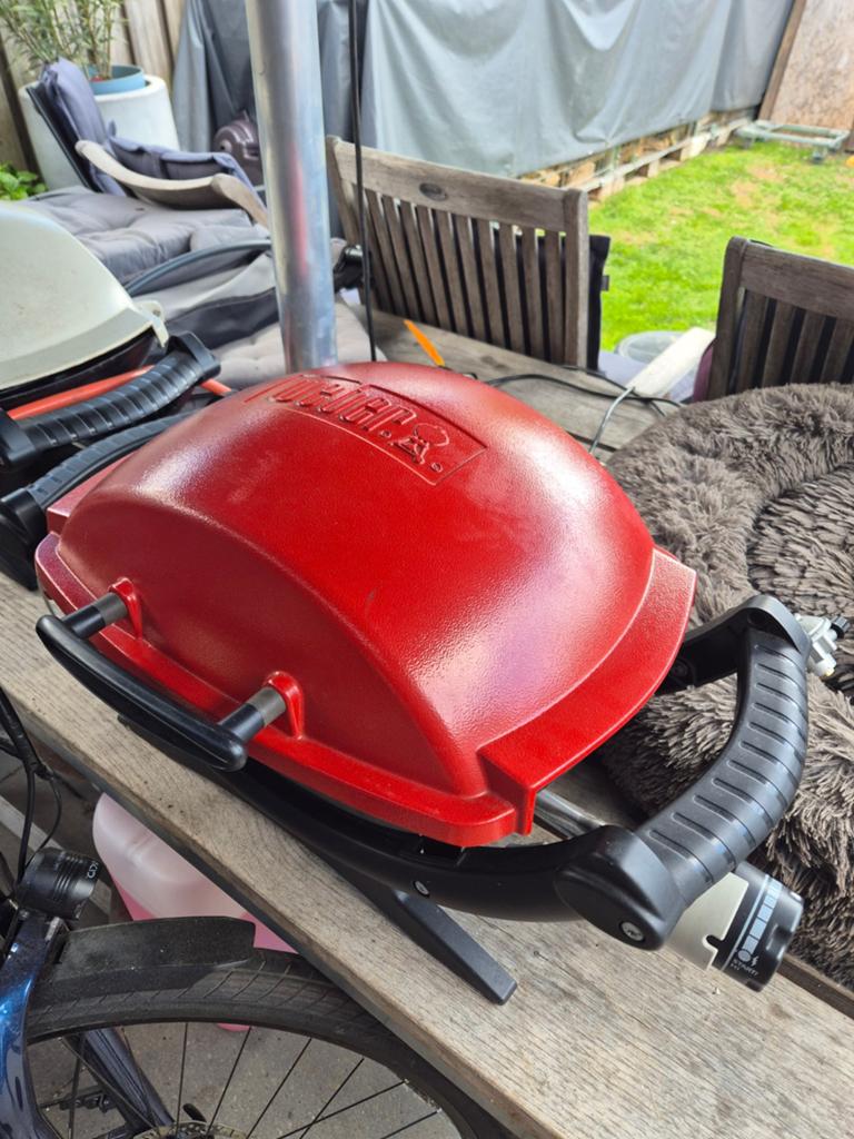 Topper koopje weber q1000 gas bbq, Ophalen