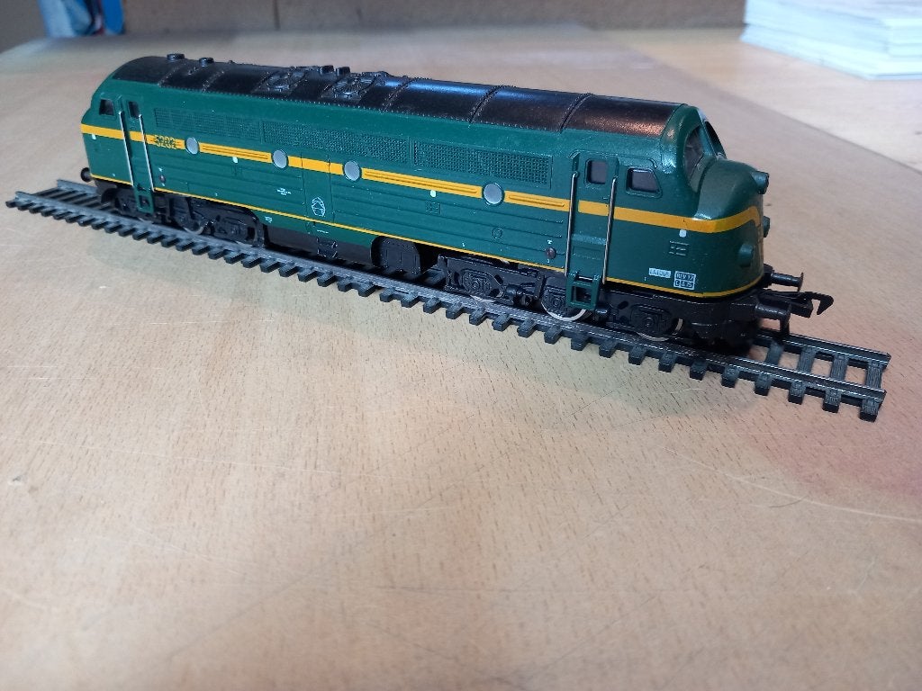 Fleischmann diesel 5202 lange neus Nmcb-Nmbs, Fleischmann, Ophalen of Verzenden, Zo goed als nieuw, Analoog
