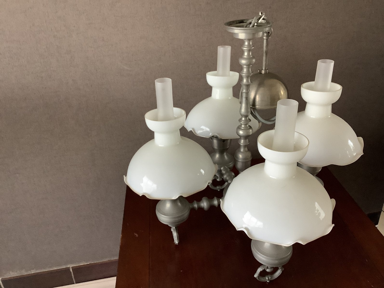 Tinnen luster 4 armen, Huis en Inrichting, Lampen | Kroonluchters, Ophalen, Gebruikt