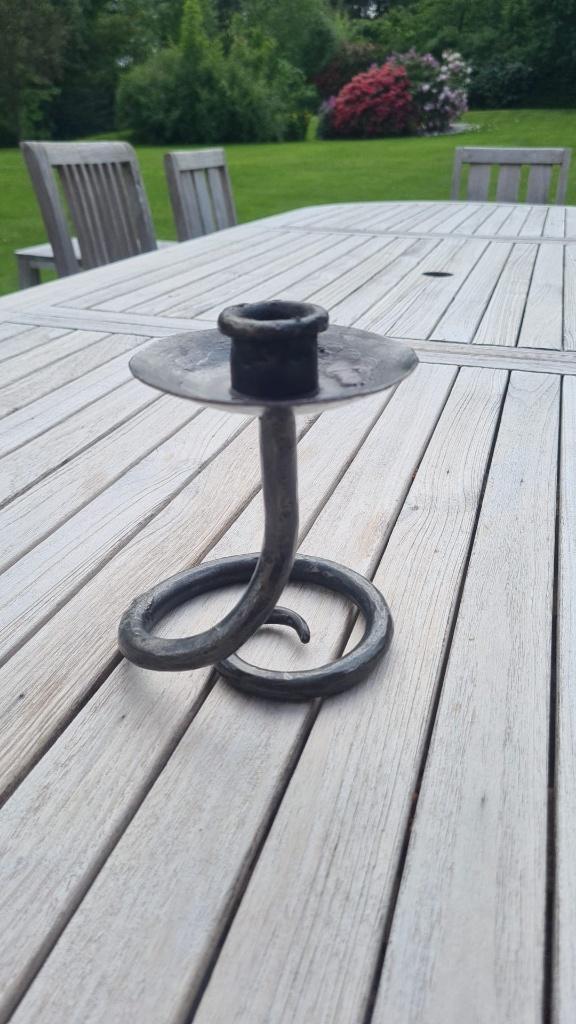 Smeedijzeren kaarshouder, Antiek en Kunst, Ophalen of Verzenden, Overige materialen