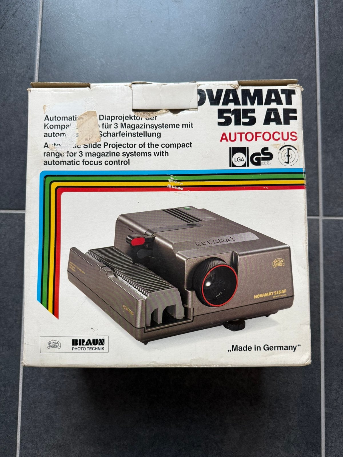 Braun Novamat 515 AF Autofocus 35mm diaprojector, Audio, Tv en Foto, Diaprojectoren, Ophalen of Verzenden, Zo goed als nieuw