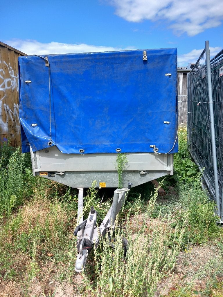Aanhangwagen, Ophalen, Zo goed als nieuw