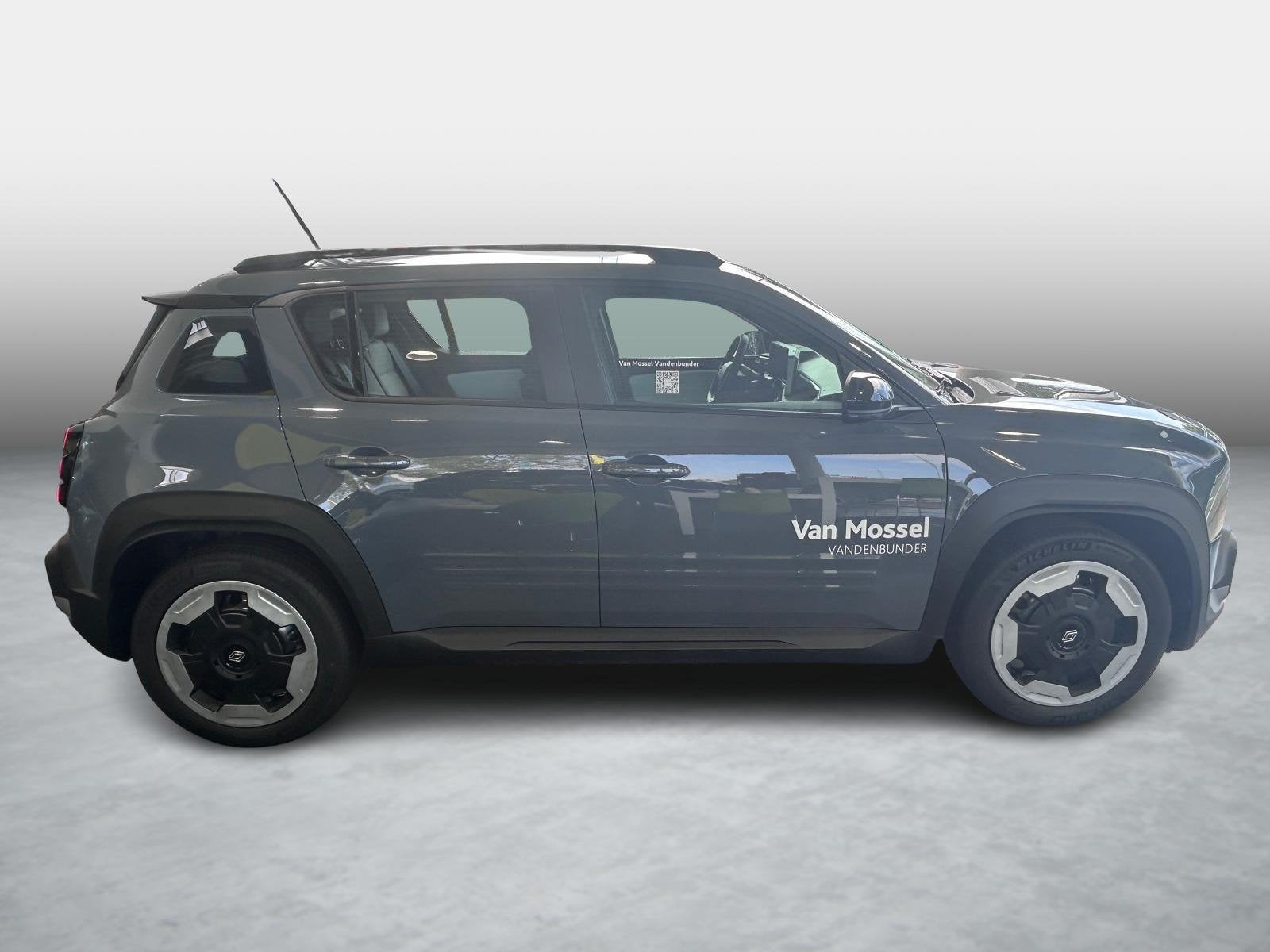 Renault 4 E-Tech electric 150 hp comfort range Evolution, Auto's, Stof, Gebruikt, 1462 kg, 5 zetels