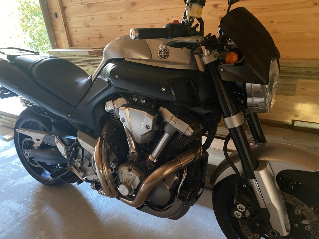 YAMAHA MT01 uniquement par gsm, Motoren, Motoren | Yamaha, 2 cilinders, Occasion, Particulier, Meer dan 35 kW