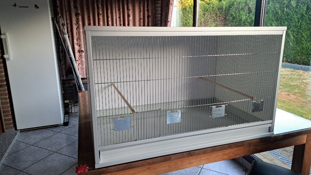 Vluchtkooi / ruime kweekkooi, Animaux & Accessoires, Oiseaux | Cages & Volières, Enlèvement, Comme neuf, Bois, Cage d'élevage