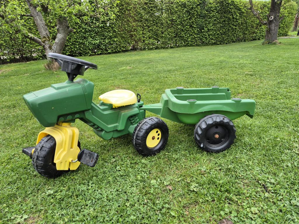 Tracteur à pédales vert avec remorque pour enfants, Enlèvement, Utilisé, Autres marques, Avec chariot ou remorque