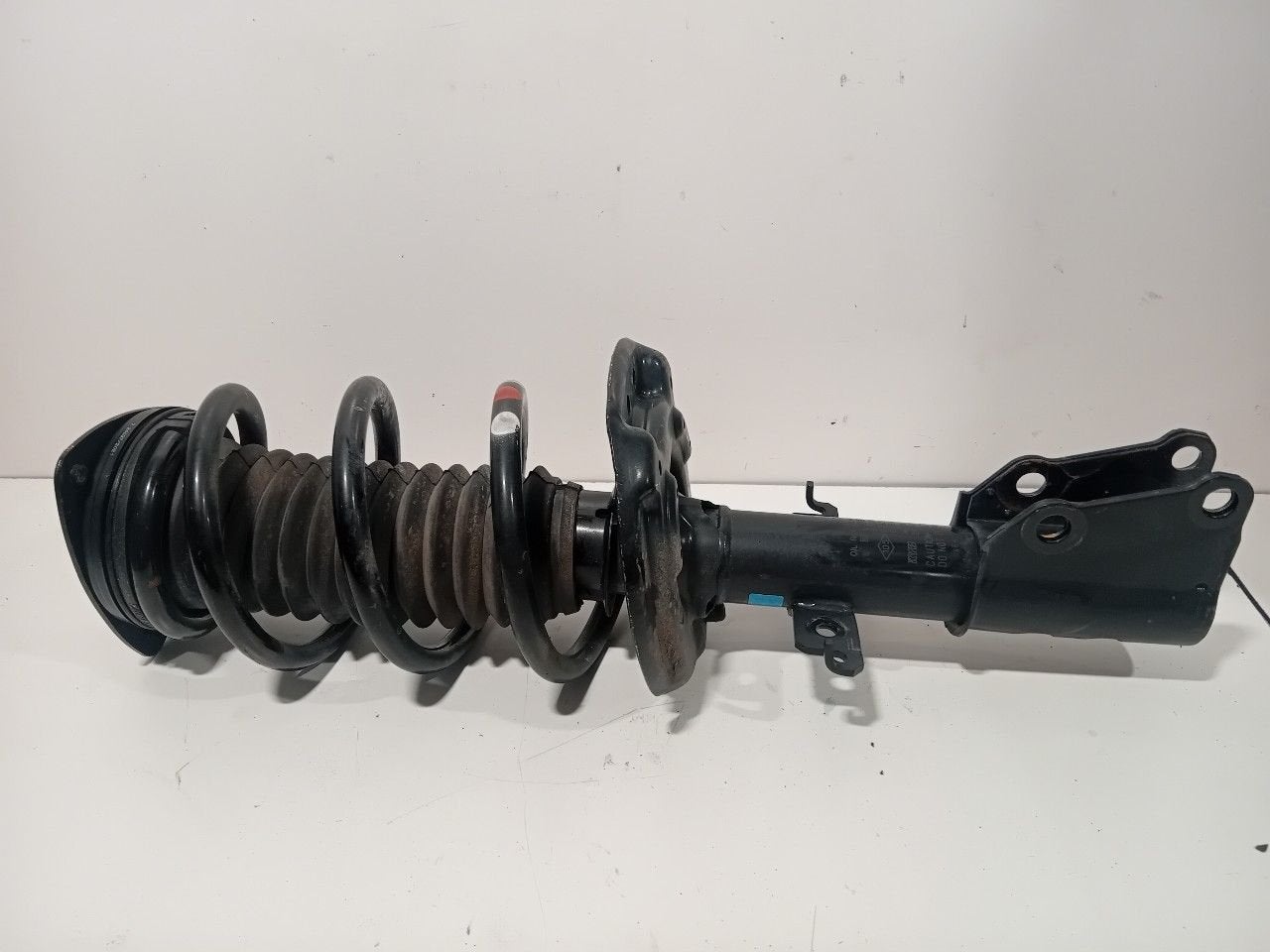 Veerpoot links voor Renault Kangoo, Onderdelen@venauto.nl, Van der Ven Autorecycling B.V., Ettenseweg 76, 4706 PB Roosendaal, The Netherlands