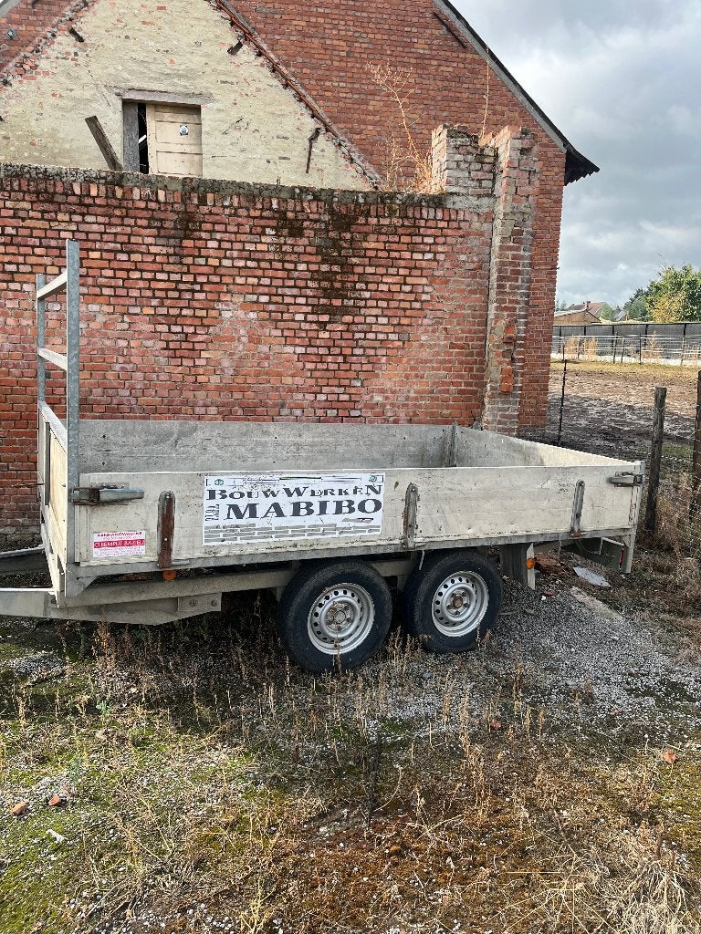 Aanhangwagen, Enlèvement, Utilisé