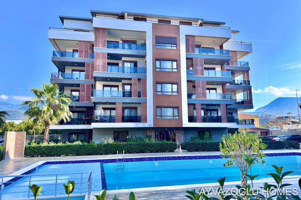 Spacieux duplex 4+1 avec vue sur la montagne à Oba, Immo, Étranger, Turquie, Ville