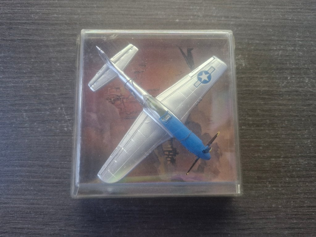Showcase Miniatures 1/100 North American P-51D, Neuf, Autres marques, Enlèvement ou Envoi, 1:72 à 1:144