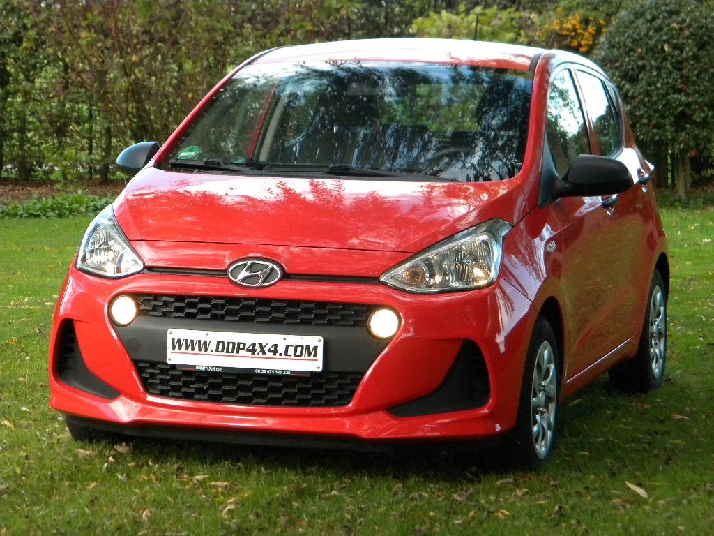Hyundai I 10 1.0 pure 33800 km 7990€ nieuwstaat, Auto's, Voorwielaandrijving, Stof, https://public.car-pass.be/vhr/3fa0ffc8-abc3-449b-8f28-407d00001c43