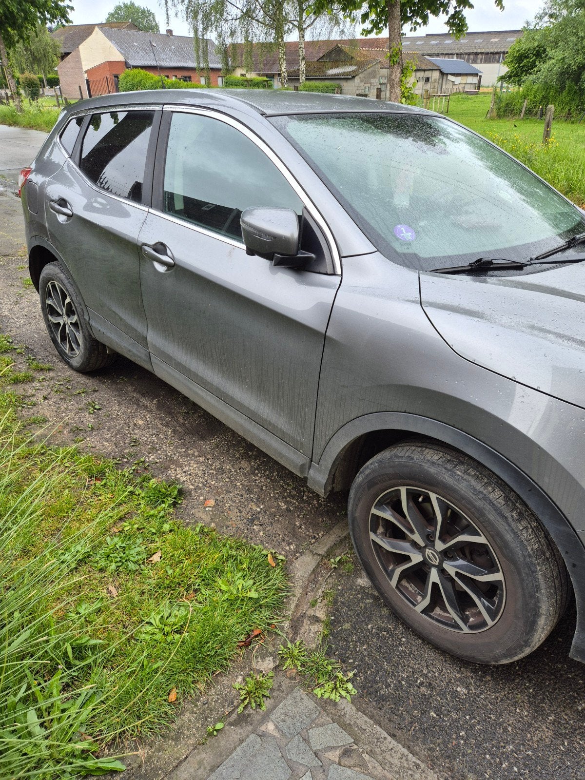 1ère voiture idéale: Quashqai 1.2 DIG-T Connecta, Autos, 1197 cm³, Argent ou Gris, Euro 6, Boîte manuelle