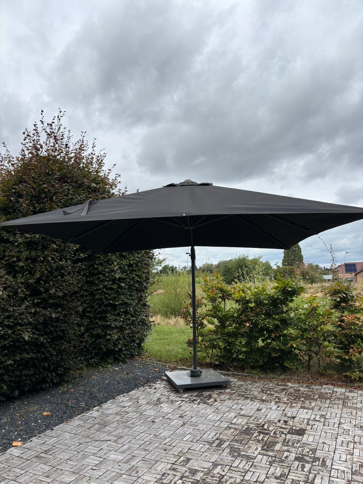 Parasol zeer degelijk, Ophalen, Gebruikt