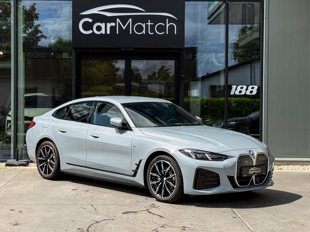 BMW i4 eDrive 35 Gran Coupé | M Sport | ICONICSOUNDS, Autos, BMW, Argent ou Gris, Achat, Euro 6, Entreprise
