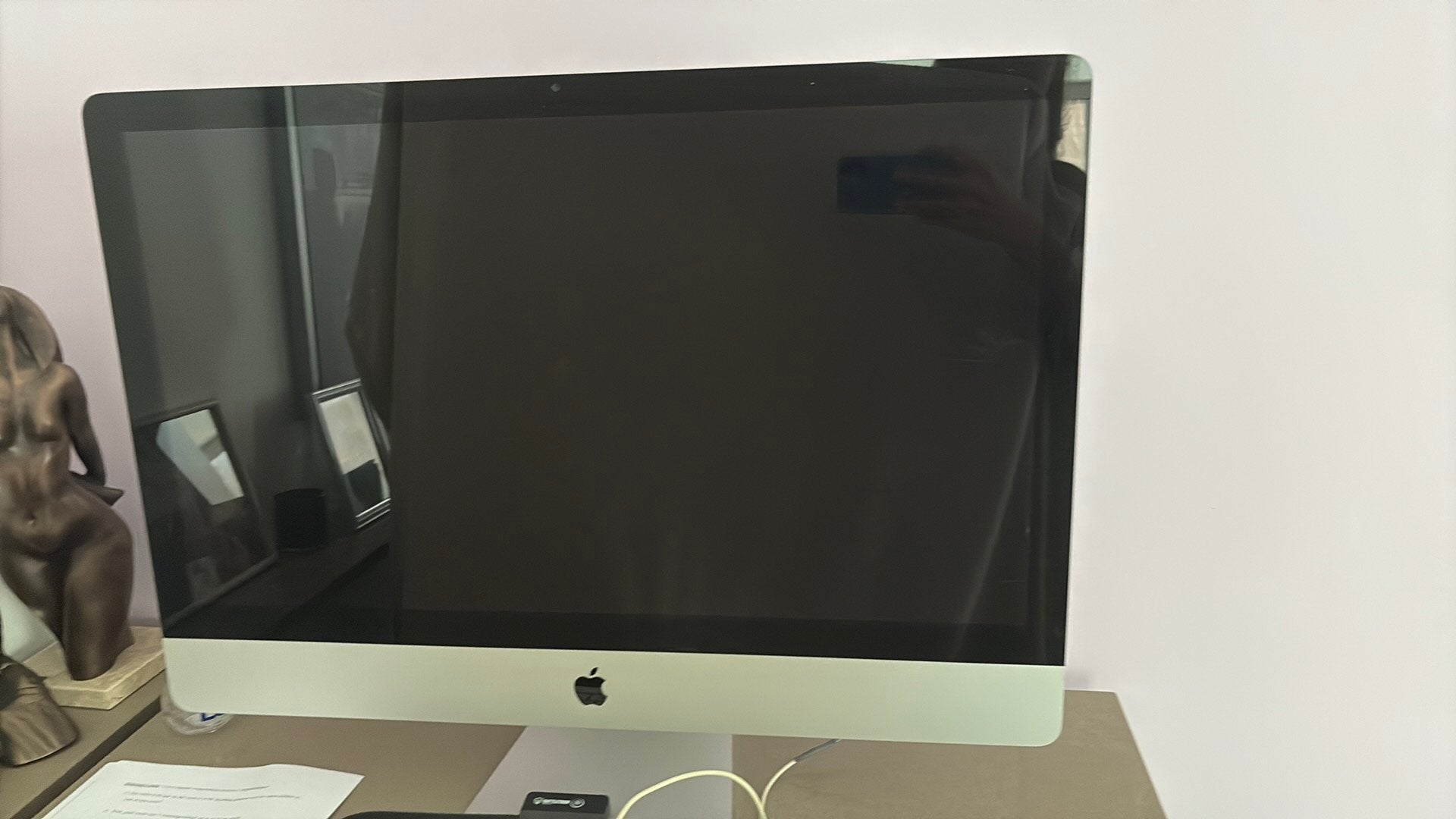 MacBook Apple 27 pouces - Fin 2009 en bon état, Informatique & Logiciels, Autres modèles, Comme neuf, Enlèvement, 1 TB ou plus