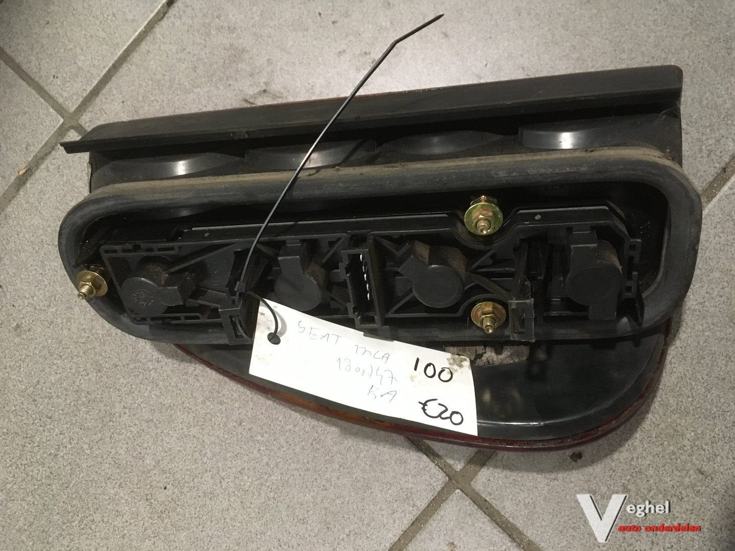 Seat Inca bwjr '00 achterlicht links, Gebruikt, -, -, Ophalen of Verzenden