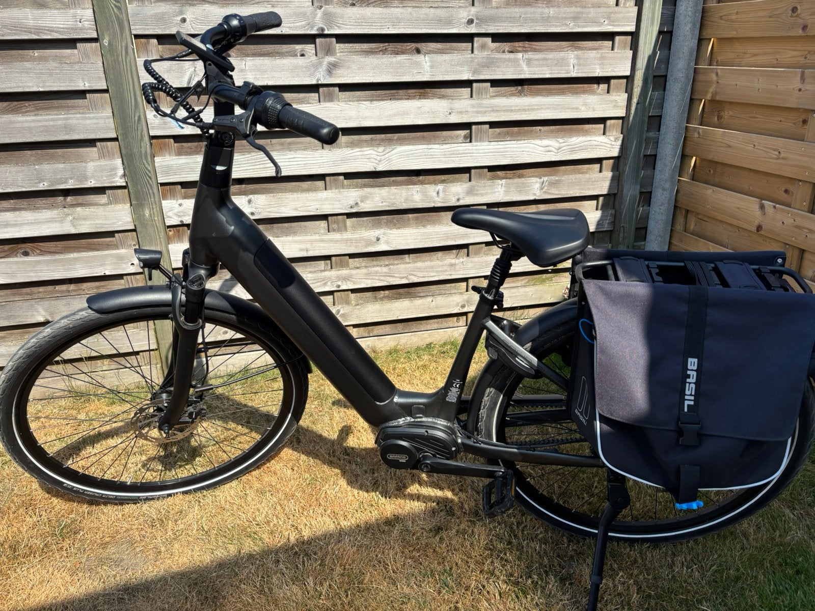 Veloci damesfiets Solid Plus, Fietsen en Brommers, Ophalen, Zo goed als nieuw