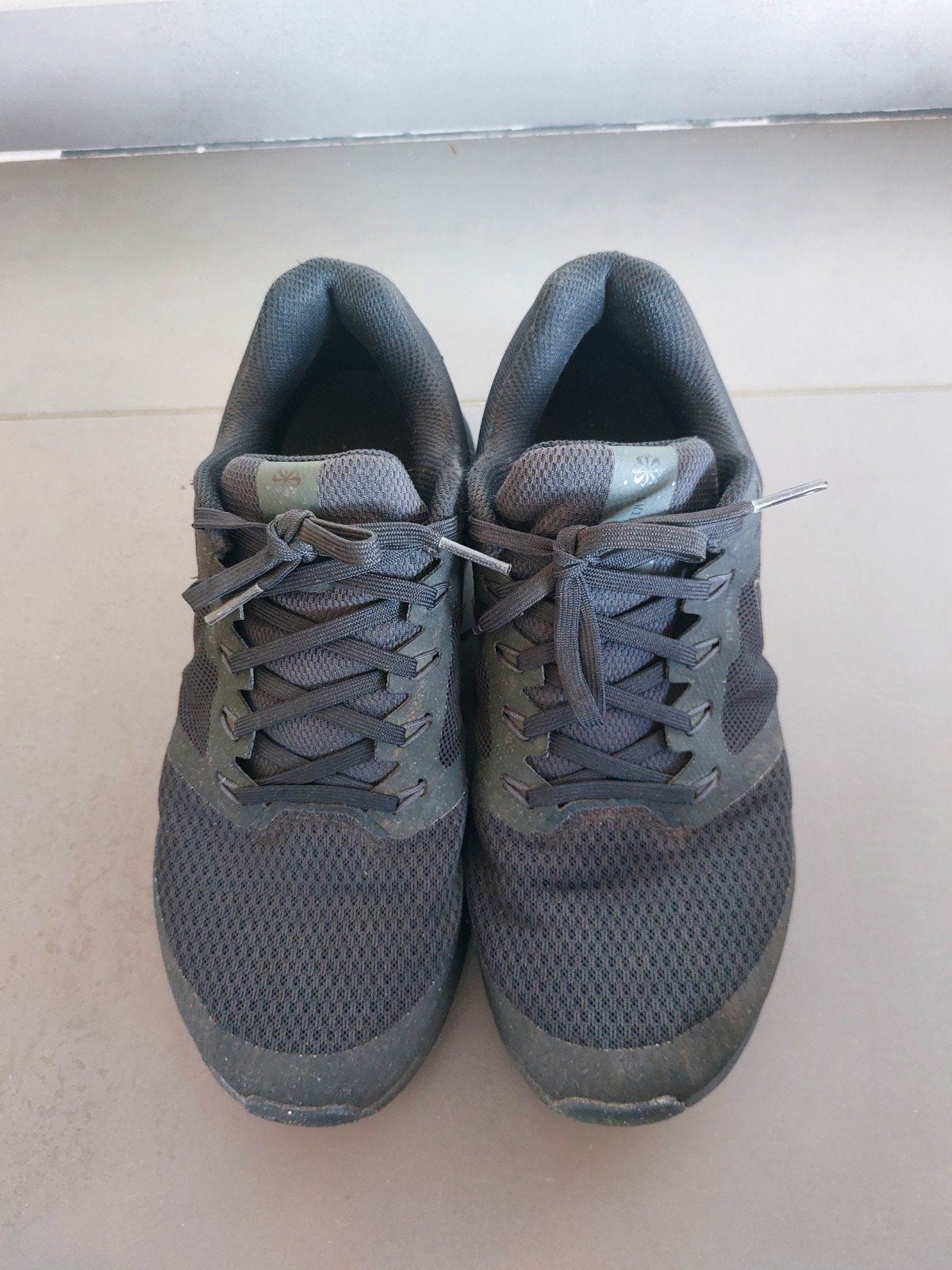 Nike schoenen zwart maat 40, Sport en Fitness, Hockey, Ophalen of Verzenden, Zo goed als nieuw, Schoenen