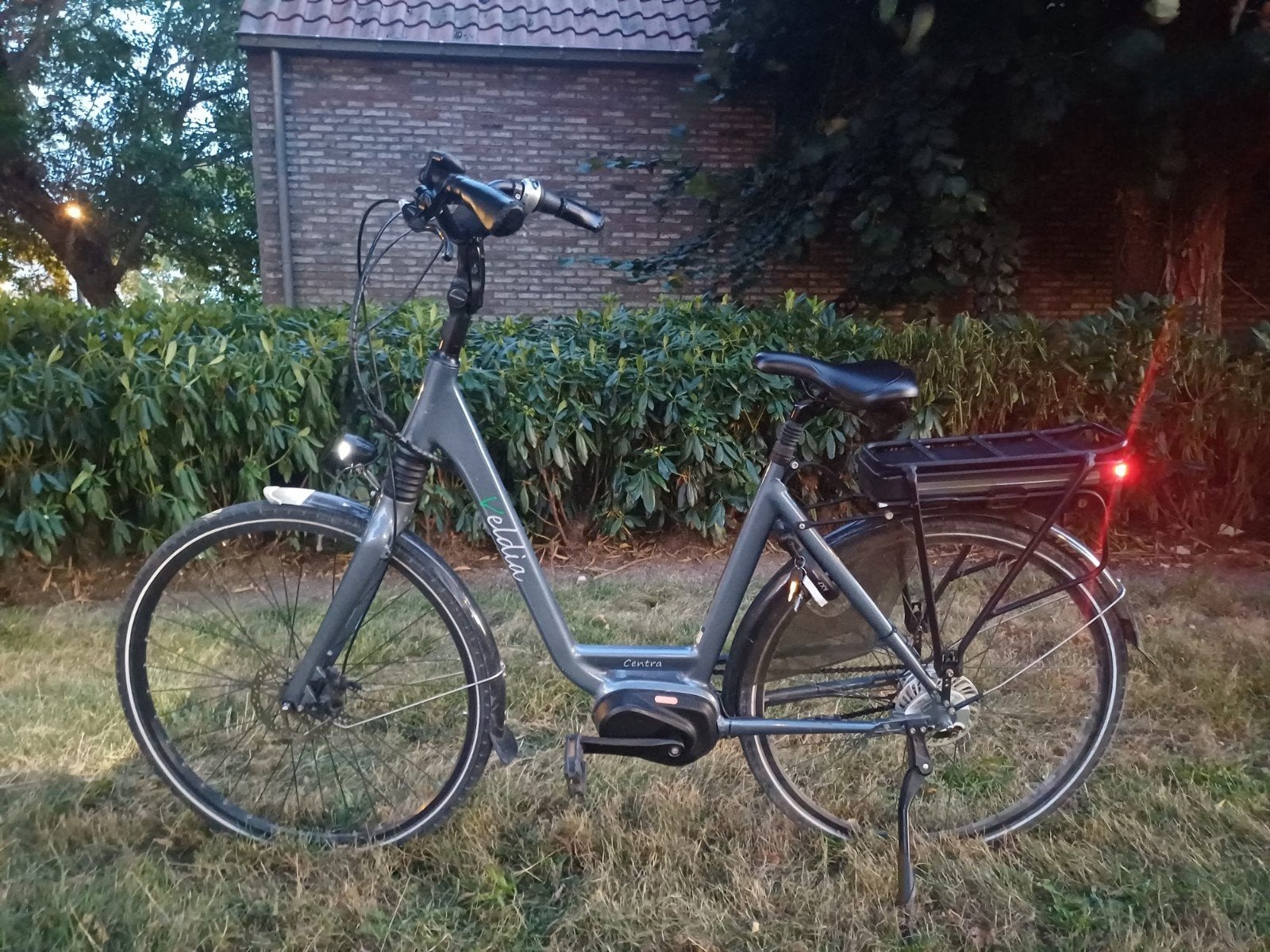 Elektrische fiets met bafang middenmotor in nieuwstaat, Fietsen en Brommers, Elektrische fietsen, Ophalen, 50 km per accu of meer