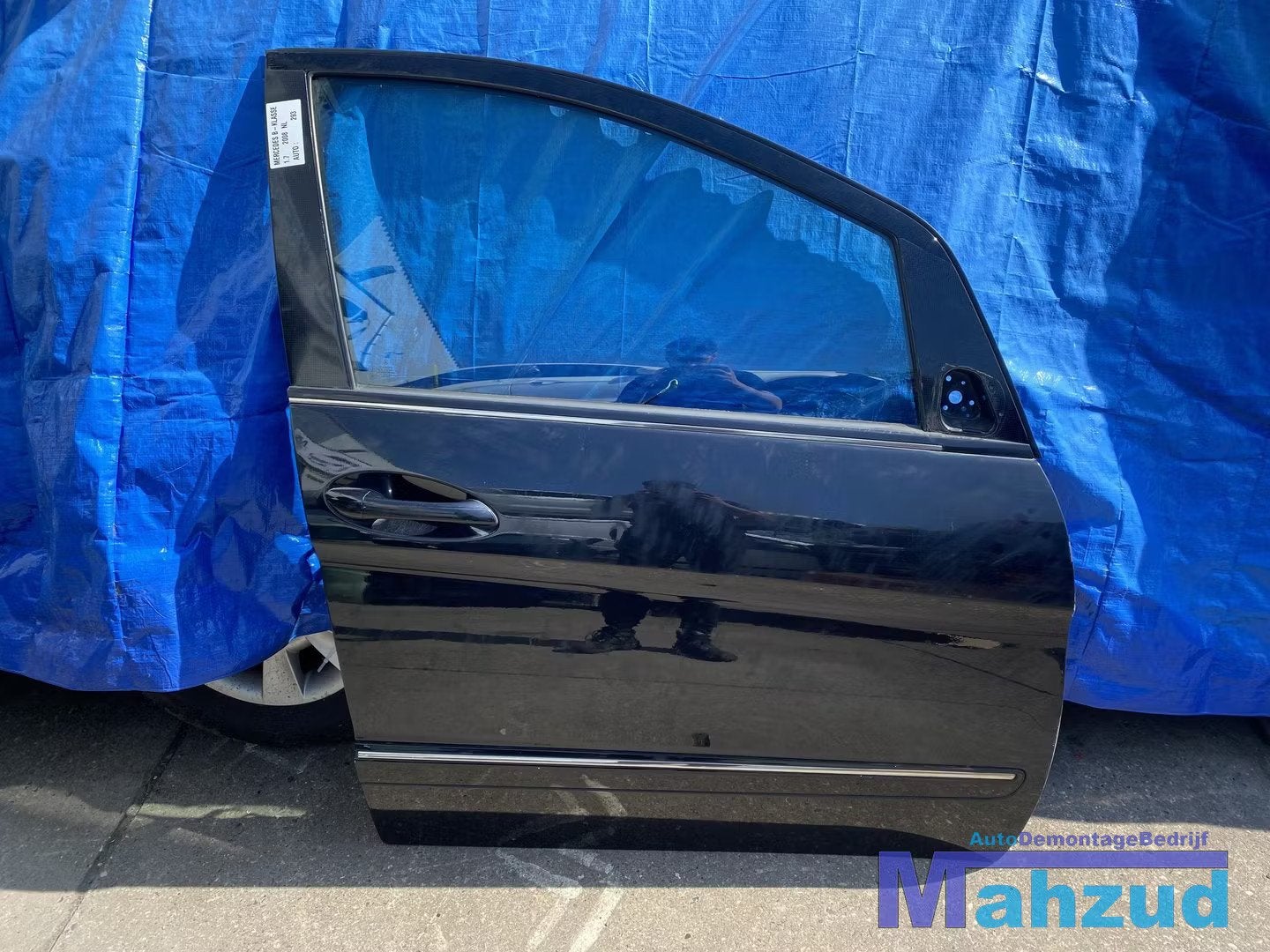 MERCEDES B-KLASSE W245 Zwart rechts voor deur portier 2005-2, Mercedes-Benz AG, Mercedes-Benz, Utilisé, Mercedesstrasse 120
70372  Stuttgart, DE