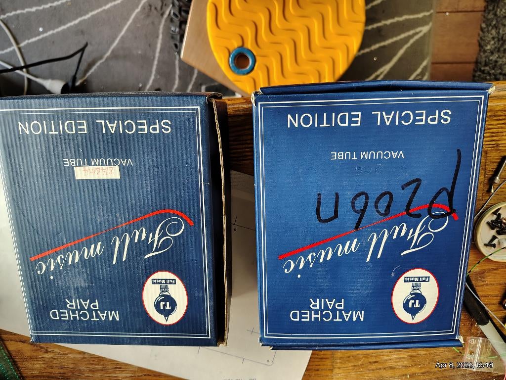 NOS redresseur TJ 274b/N édition spéciale NOS & P206/N, TV, Hi-fi & Vidéo, Amplificateur à lampes, Enlèvement ou Envoi, Tube ou Tubes