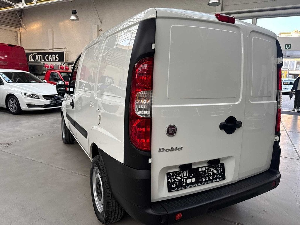 Fiat Doblo cargo 2008 1er propriétaire, Autos, Achat, Entreprise, Boîte manuelle, Diesel