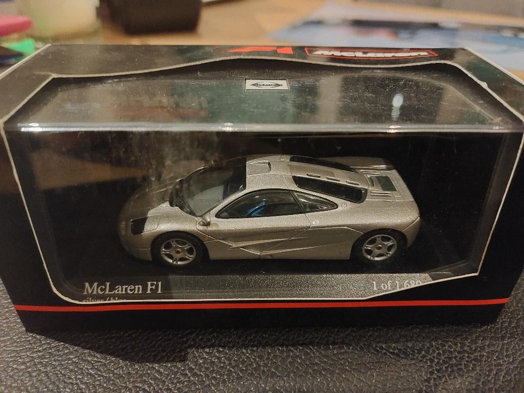 Minichamps McLaren F1 Silver 1/43, Ophalen of Verzenden, Nieuw, Auto, MiniChamps