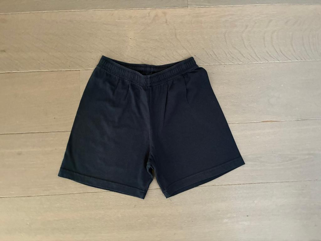Donkerblauwe Short van Dieusaert (maat 12-15 jaar / 152-176), Jongen of Meisje, Ophalen of Verzenden, Zo goed als nieuw, Broek