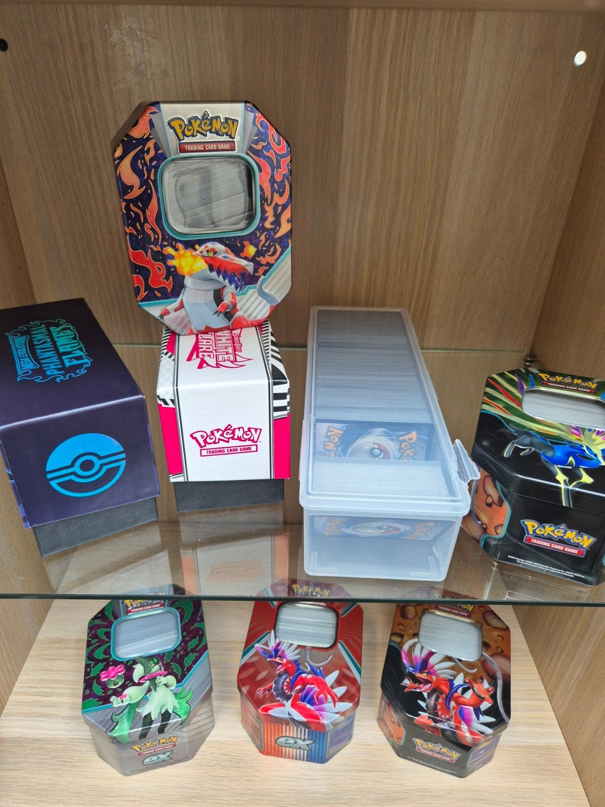 ​ Pokémon Bulk Lot: 4000+ Kaarten incl. Tins & Bewaardozen!, Hobby en Vrije tijd, Stickers en Plaatjes, Ophalen, Zo goed als nieuw