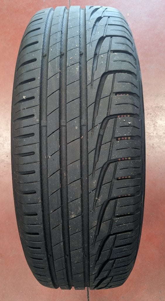 PEUGEOT RIFTER 2018, Ophalen, 215 mm, 16 inch, Banden en Velgen