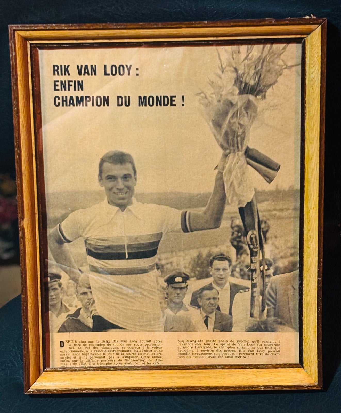 Vintage kader met artikel Rik Van Looy