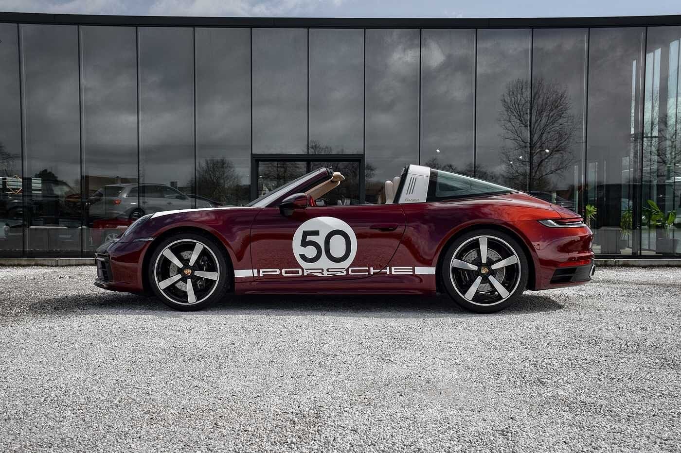 Porsche 992 4S Heritage Design Edition * NEW * (bj 2020), Auto's, Automaat, 4 zetels, Gebruikt, 1675 kg