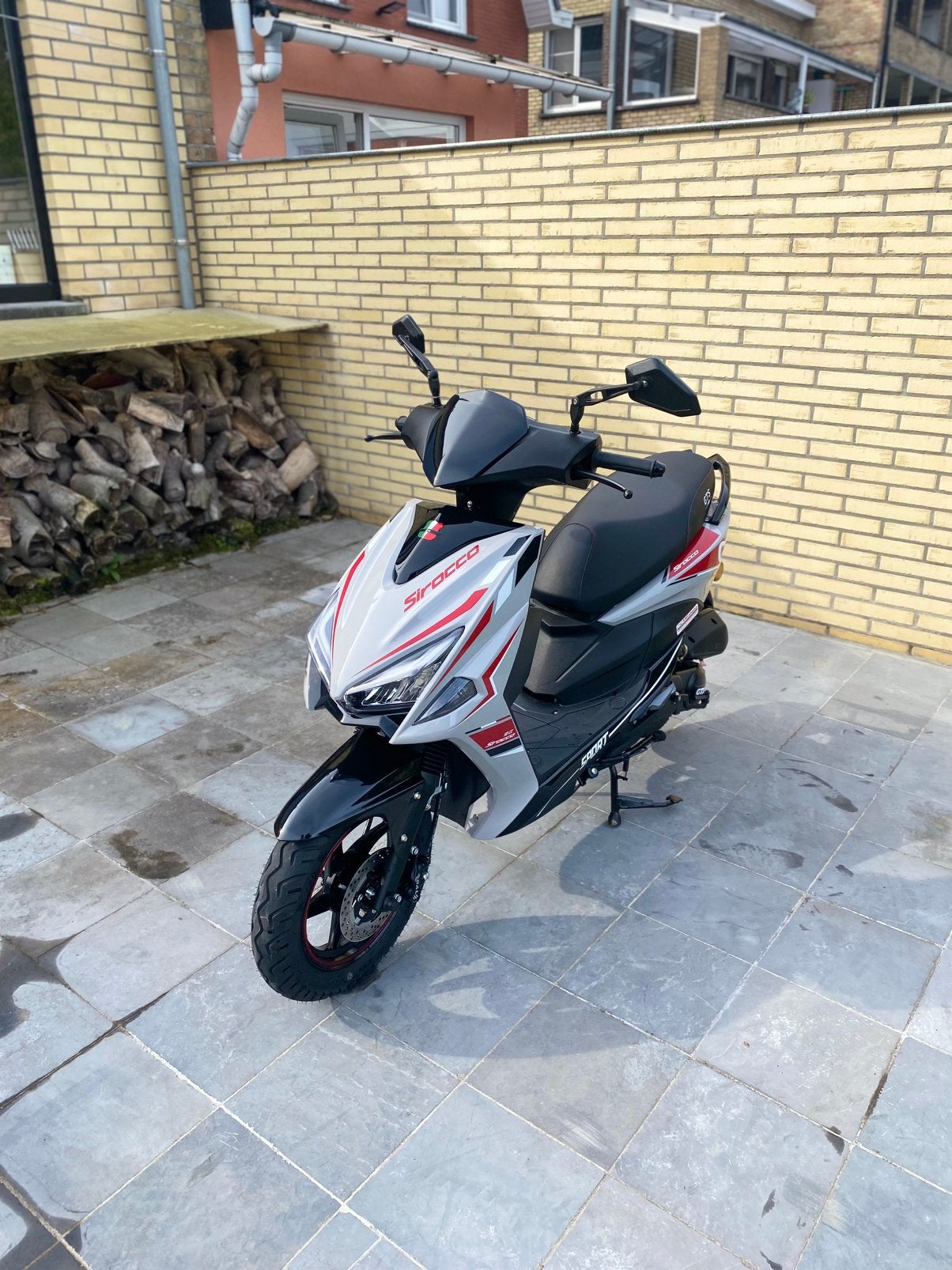 GTS Sirocco Sport 2026 – 230 km – €1550, Vélos & Vélomoteurs, Neuf, Enlèvement, Essence, 50 cm³