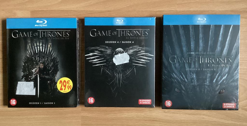 Blu-rays Game Of Thrones seizoen 1, 4 en 8 - Nieuw, Enlèvement ou Envoi, Neuf, dans son emballage, Action